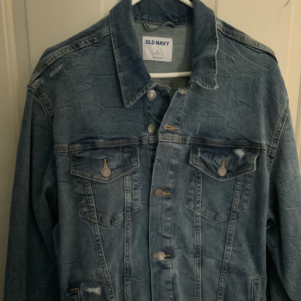Old Navy Jean Distressed Denim Jean Jacket